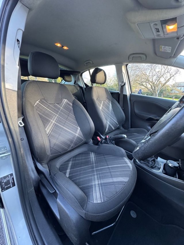 2016 VAUXHALL CORSA - Photo 11