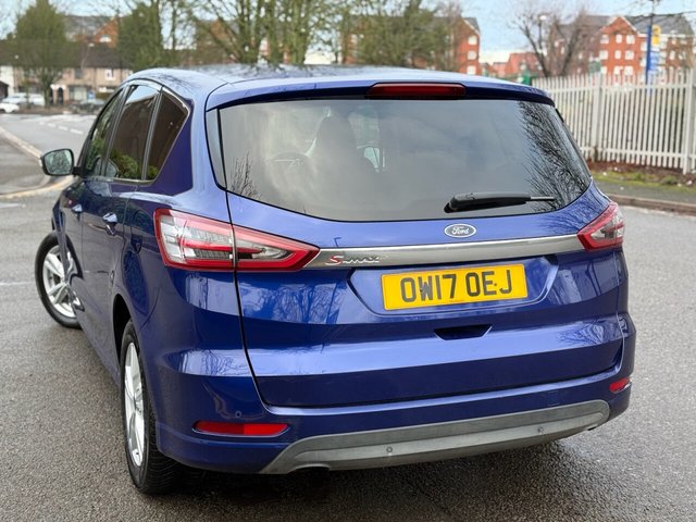 2017 Ford S-Max 2L Titanium 5dr - Photo 5