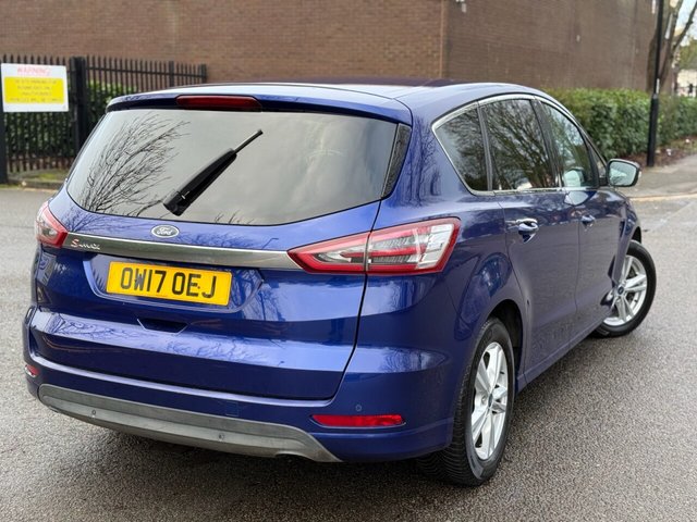 2017 Ford S-Max 2L Titanium 5dr - Photo 7