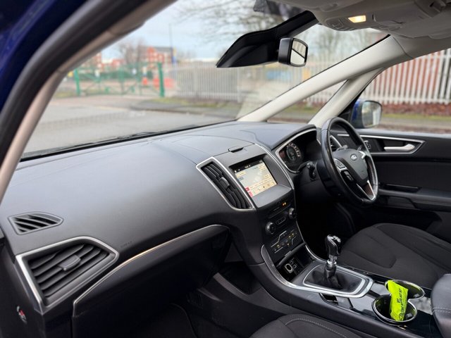 2017 Ford S-Max 2L Titanium 5dr - Photo 11