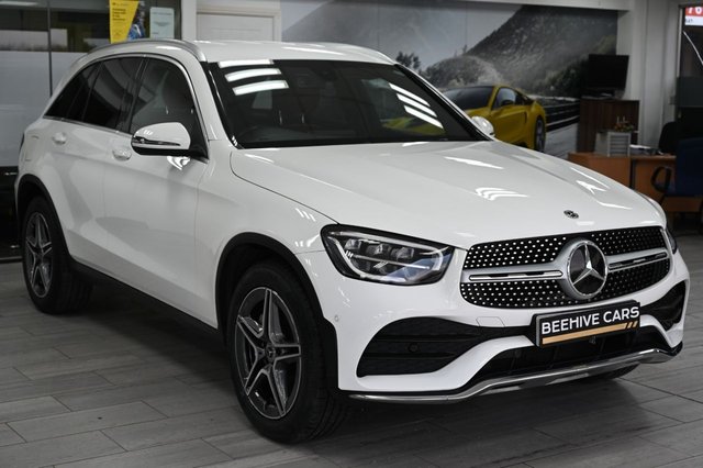 2022 Mercedes-Benz GLC - Photo 2