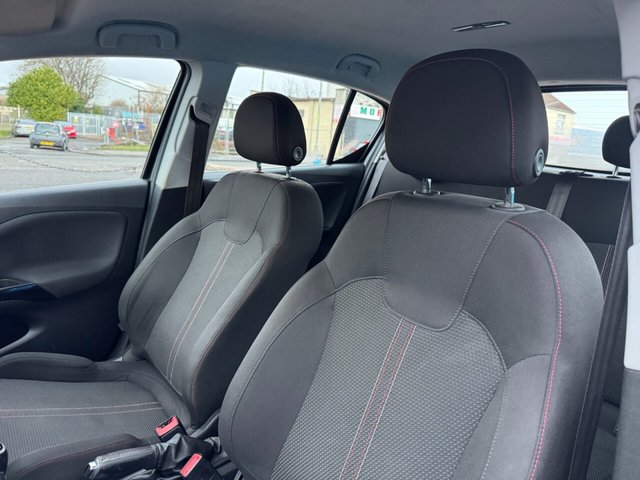 2017 Vauxhall Corsa 1.4L SRI Vx Line 5dr - Photo 7