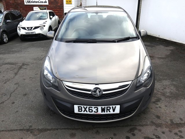 2013 Vauxhall Corsa 1.3L Exclusiv 5dr - Photo 4