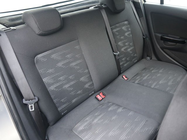 2013 Vauxhall Corsa 1.3L Exclusiv 5dr - Photo 6