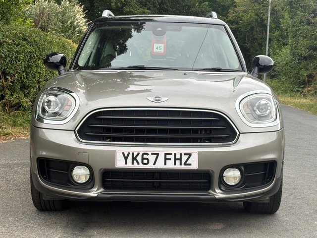View our MINI COUNTRYMAN