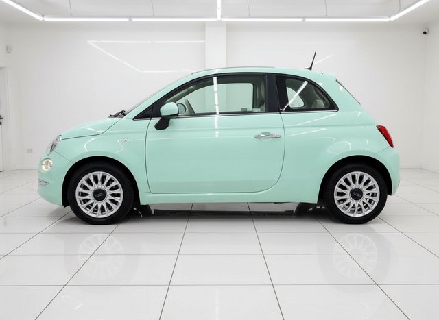 2018 Fiat 500 1.2L Lounge 3dr - Photo 2