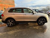 USED 2016 66 VOLKSWAGEN TIGUAN 2.0 TDI BlueMotion Tech SE Navigation SUV 5dr Diesel DSG 4Motion Euro 6 (s/s) (150 ps) 8 services* MOT March 2027* Automatic