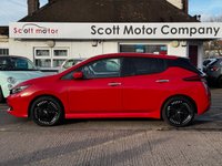 USED 2022 72 NISSAN LEAF 39kWh Tekna Hatchback 5dr Electric Auto (150 ps) Navi, 360* cameras, Heated leather trim and steering wheel