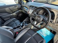USED 2022 72 NISSAN LEAF 39kWh Tekna Hatchback 5dr Electric Auto (150 ps) Navi, 360* cameras, Heated leather trim and steering wheel