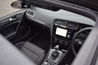 USED 2017 67 VOLKSWAGEN GOLF 2.0 TSI BlueMotion Tech R Hatchback 5dr Petrol DSG 4Motion Euro 6 (s/s) (310 ps) PAN ROOF / PRO NAV / DYNAUDIO