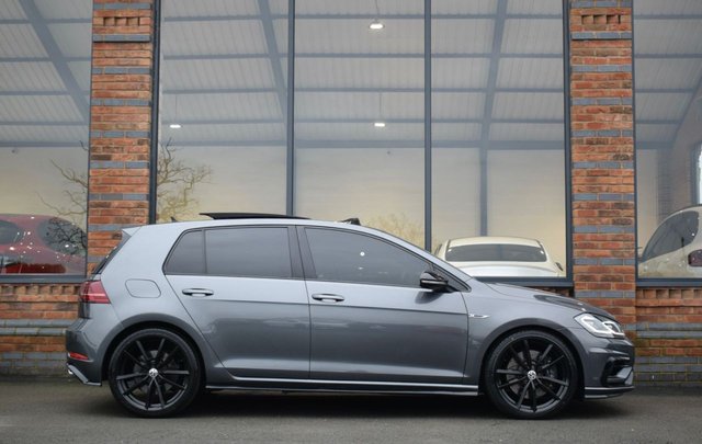 2017 Volkswagen Golf 2L R 5dr - Photo 7