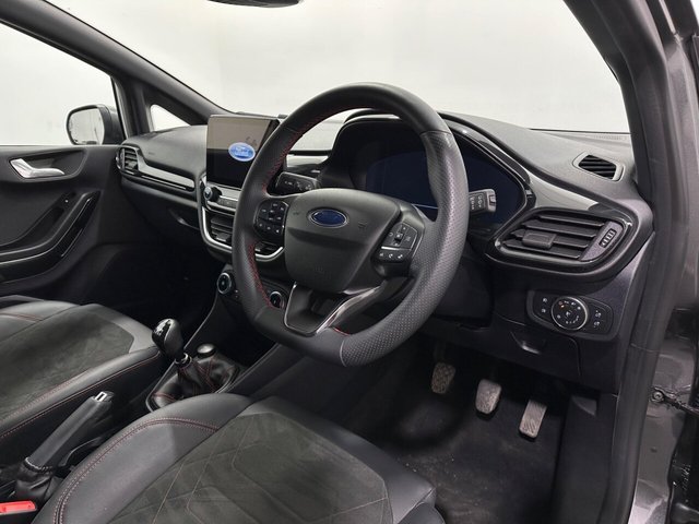 2022 Ford Fiesta - Photo 10