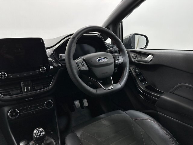2022 Ford Fiesta - Photo 11
