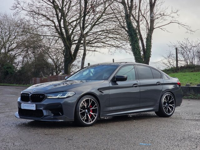 2021 BMW M5 - Photo 5