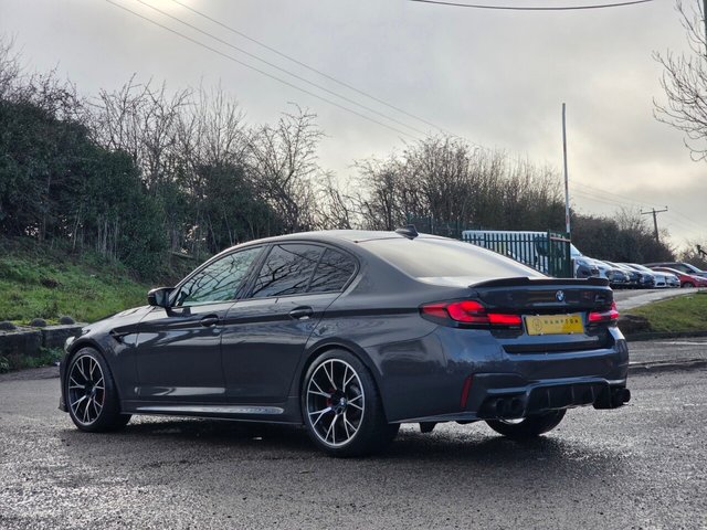2021 BMW M5 - Photo 6