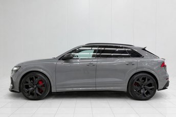 View our AUDI RSQ8