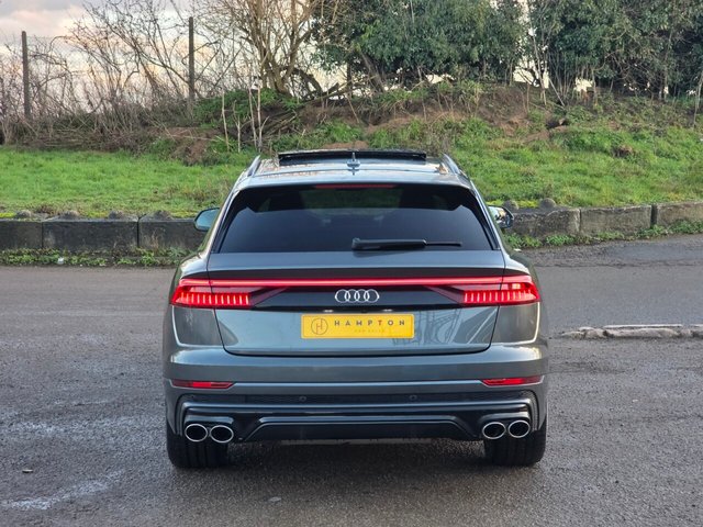 2018 AUDI Q8 - Photo 9