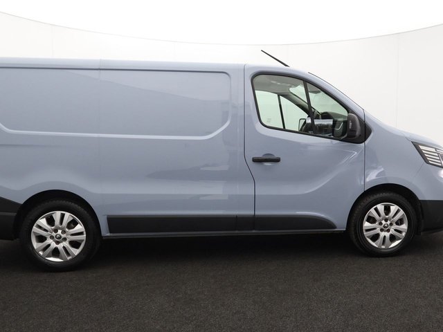 2022 Renault Trafic 2L Sport 3dr - Photo 11
