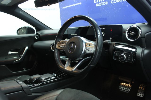 2019 Mercedes-Benz A-CLASS - Photo 6