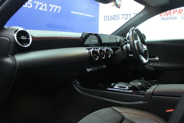 2019 Mercedes-Benz A-CLASS - Photo 7