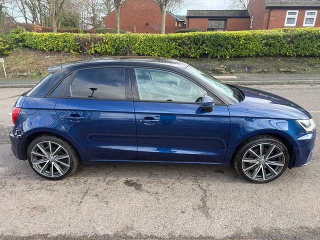 2016 AUDI A1 - Photo 3