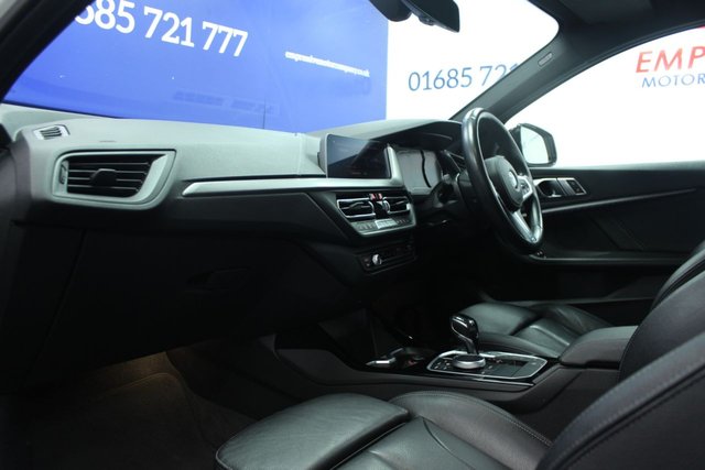 2020 BMW 1 SERIES - Photo 7