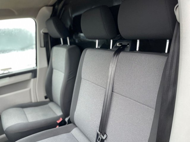 2019 Volkswagen Transporter 2L Startline 5dr - Photo 3