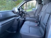 USED 2026 75 RENAULT TRAFIC  LL30 EXTRA VAN L2 LWB 2.0DCI 130PS New / Pre Reg With Delivery Miles, 3 Yr / 100k Warranty Until Jan 2029, Popular LWB L2 Extra Model In Metalic Silver With Excellent Spec Inc Air Con, Media Screen, Sat Nav, Rear Camera, Alloy Wheels And Much More! Great Value Van & Ready To Drive Away Today!!