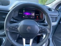 USED 2026 75 RENAULT TRAFIC  LL30 EXTRA VAN L2 LWB 2.0DCI 130PS New / Pre Reg With Delivery Miles, 3 Yr / 100k Warranty Until Jan 2029, Popular LWB L2 Extra Model In Metalic Silver With Excellent Spec Inc Air Con, Media Screen, Sat Nav, Rear Camera, Alloy Wheels And Much More! Great Value Van & Ready To Drive Away Today!!