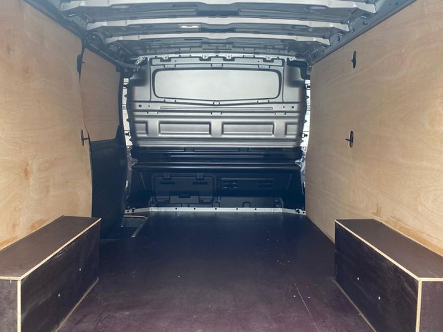 2026 RENAULT TRAFIC - Photo 11