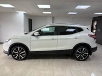 USED 2015 15 NISSAN QASHQAI 1.5 dCi Tekna SUV 5dr Diesel Manual 2WD Euro 5 (s/s) (110 ps) 