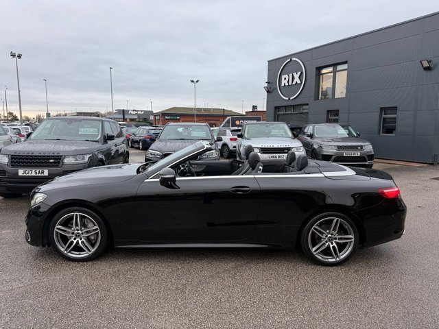 2018 MERCEDES-BENZ E-CLASS 2.0 E220d AMG Line Cabriolet 2dr Diesel G-Tronic+ Euro 6 (s/s) (194 ps)-2 FORMER KEEPERS-FINISHED IN OBSIDIAN BLACK WITH BLACK HALF LEATHER AND RUBY RED SOFT TOP-REVERSE CAMERA-ACTIVE PARK ASSIST-HEATED SEATS-AIR SCARF-BLUETOOTH-CRUISE CONTROL-PARKING SENSORS-DAB RADIO-ELECTRIC FOLDING MIRRORS-19" AMG DOUBLE SPOKE ALLOYS-DUAL ZONE CLIMATE CONTROL - Photo 3