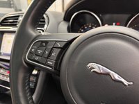 USED 2016 16 JAGUAR F-PACE 2.0 D180 Prestige SUV 5dr Diesel Auto AWD Euro 6 (s/s) (180 ps) Panoramic Roof - Satellite Navigation - 1 Previous Owner