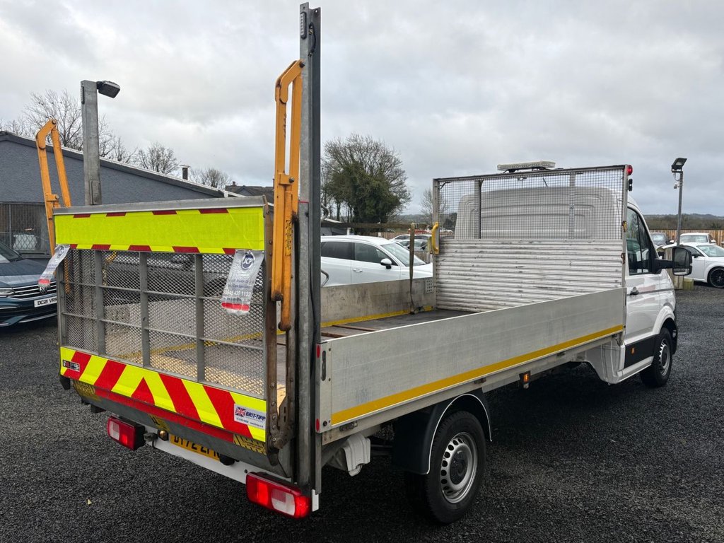 USED 2022 72 VOLKSWAGEN CRAFTER 2.0 TDI CR35 Startline Flat Frame Chassis Cab 2dr Diesel Manual FWD LWB Euro 6 (s/s) (Flat Frame) (140 ps) 2 Keys - 1 Owner!