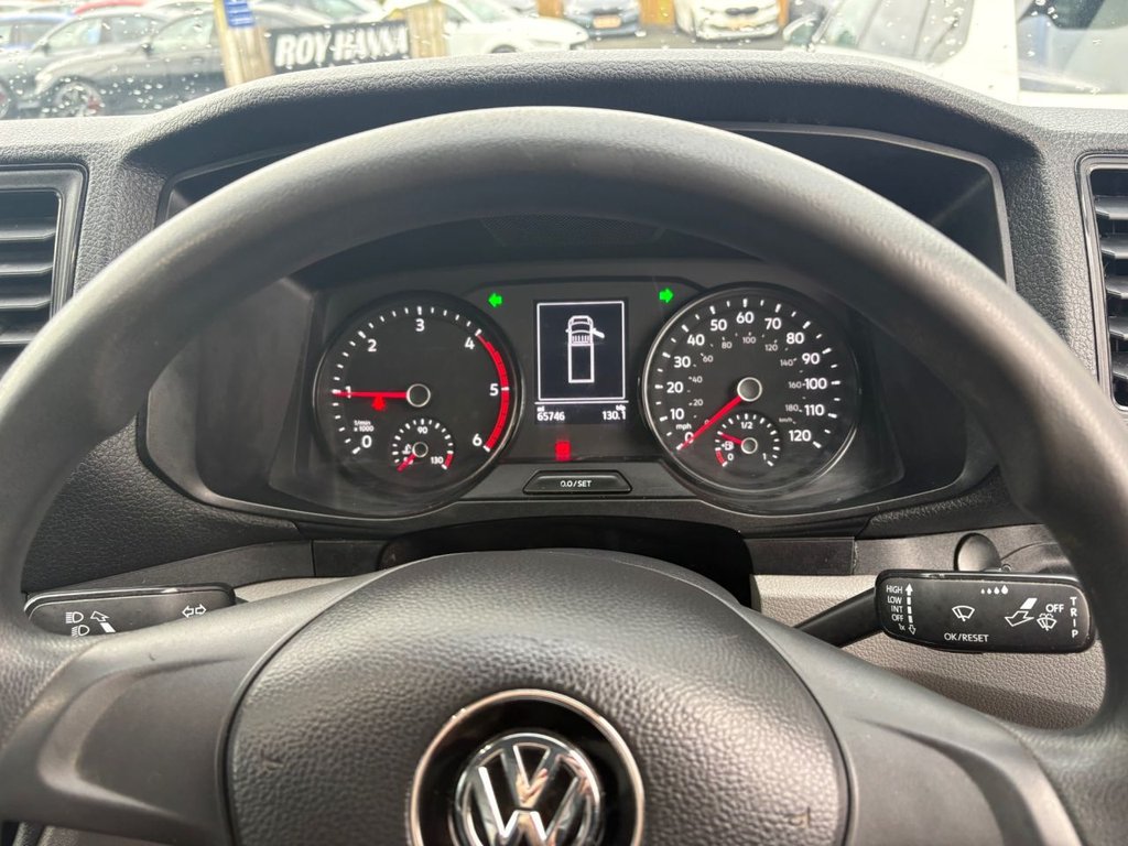 USED 2022 72 VOLKSWAGEN CRAFTER 2.0 TDI CR35 Startline Flat Frame Chassis Cab 2dr Diesel Manual FWD LWB Euro 6 (s/s) (Flat Frame) (140 ps) 2 Keys - 1 Owner!