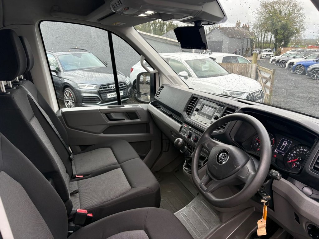 USED 2022 72 VOLKSWAGEN CRAFTER 2.0 TDI CR35 Startline Flat Frame Chassis Cab 2dr Diesel Manual FWD LWB Euro 6 (s/s) (Flat Frame) (140 ps) 2 Keys - 1 Owner!