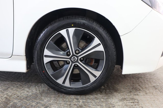 2018 NISSAN LEAF 40kWh N-Connecta Hatchback 5dr Electric Auto (150 ps) - Photo 11