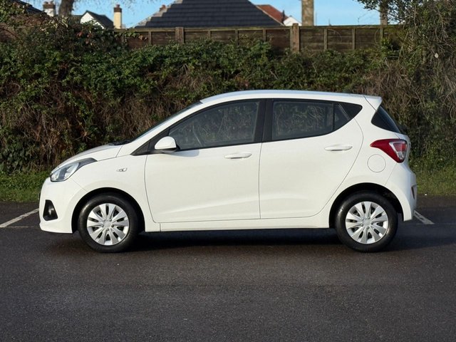 2015 Hyundai I10 1.2L Se 5dr - Photo 4