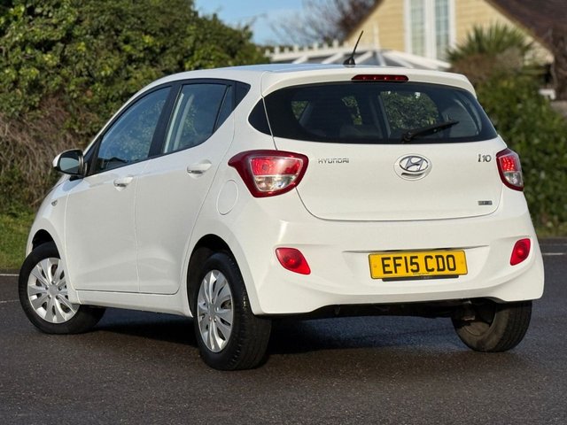 2015 Hyundai I10 1.2L Se 5dr - Photo 2