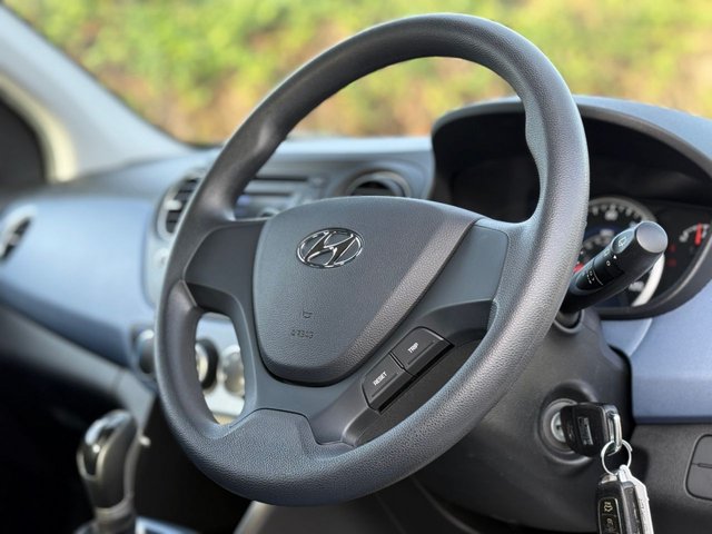 2015 Hyundai I10 1.2L Se 5dr - Photo 9