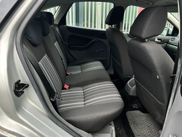 View our FORD FOCUS