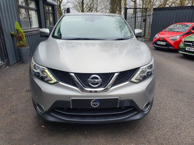 2015 NISSAN QASHQAI 1.5 dCi n-tec SUV 5dr Diesel Manual 2WD Euro 6 (s/s) (110 ps) - Photo 9