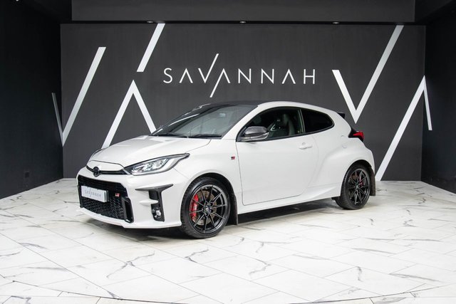 2022 TOYOTA YARIS - Photo 4