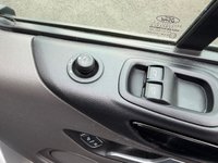 FORD TRANSIT CUSTOM — thumbnail 31 of 51
