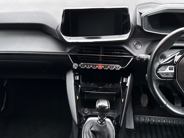 2021 PEUGEOT 208 - Photo 11