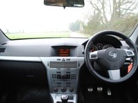 USED 2007 57 VAUXHALL ASTRA 1.7 CDTi 16v SXi Hatchback 5dr Diesel Manual (138 g/km, 99 bhp) www.suffolkcarcentre.co.uk - Located at Ilketshall
