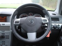 USED 2007 57 VAUXHALL ASTRA 1.7 CDTi 16v SXi Hatchback 5dr Diesel Manual (138 g/km, 99 bhp) www.suffolkcarcentre.co.uk - Located at Ilketshall