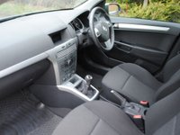 USED 2007 57 VAUXHALL ASTRA 1.7 CDTi 16v SXi Hatchback 5dr Diesel Manual (138 g/km, 99 bhp) www.suffolkcarcentre.co.uk - Located at Ilketshall
