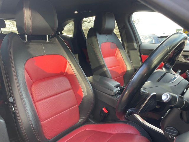 2018 JAGUAR F-PACE - Photo 4