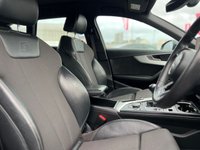 USED 2017 17 AUDI A4 AVANT 2.0 TDI ultra S line Estate 5dr Diesel Manual Euro 6 (s/s) (190 ps) APPLE CAR PLAY / SENSORS